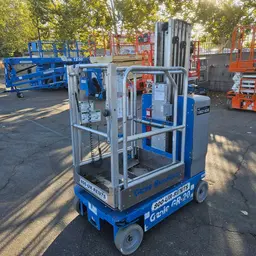 2018 Genie GR-20 Self-Propelled One-Person Lift