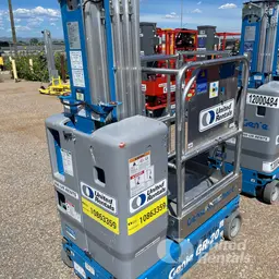 2018 Genie GR-20 Self-Propelled One-Person Lift