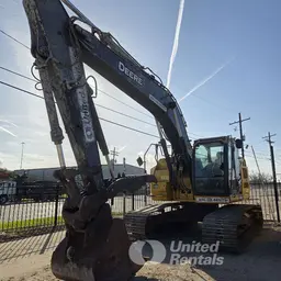 2021 John Deere 245G LC Excavator
