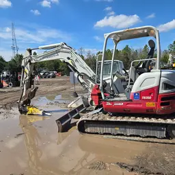 2021 Takeuchi TB260 Mini Excavator
