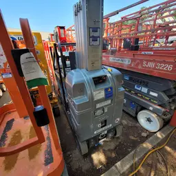 2016 JLG 20MVL Self-Propelled One-Person Lift