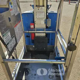 2018 Genie GR-20 Self-Propelled One-Person Lift