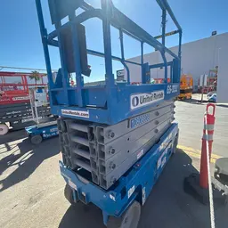 2018 Genie GS-3232 Scissor Lift