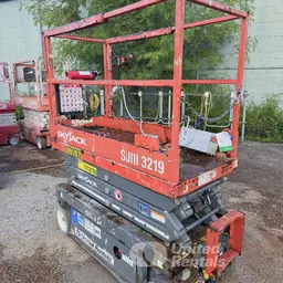 2018 Skyjack SJIII3219 Scissor Lift