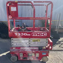 2018 MEC 1330SE Scissor Lift