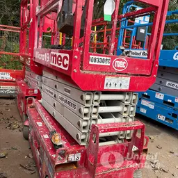2018 MEC MICRO 19 Scissor Lift