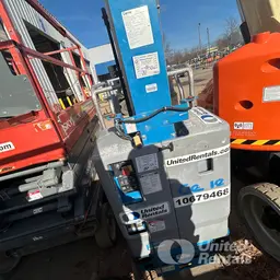 2017 Genie GR-20 Self-Propelled One-Person Lift