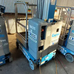 2016 Genie GR-20 Self-Propelled One-Person Lift