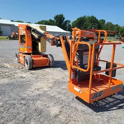 2018 JLG E300AJP Articulating Boom Lift
