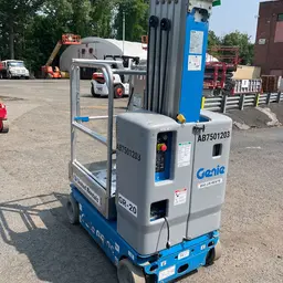 2019 Genie GR-20 Self-Propelled One-Person Lift
