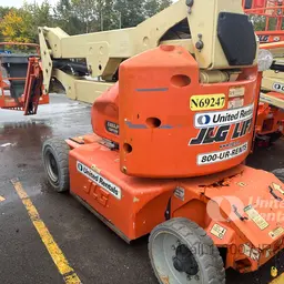 2011 JLG E400AJPN Articulating Boom Lift