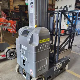 2018 JLG 20MVL Self-Propelled One-Person Lift
