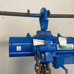 2013 JD NEUHAUS PROFI 30T Hoist