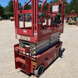2019 MEC 1930SE Scissor Lift
