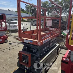 2017 Skyjack SJIII3219 Scissor Lift