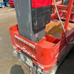 2016 Skyjack SJ12 Self-Propelled One-Person Lift