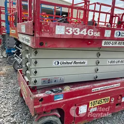 2018 MEC 3346SE Scissor Lift
