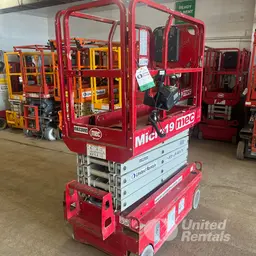 2018 MEC MICRO 19 Scissor Lift