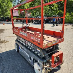 2018 Skyjack SJIII3220 Scissor Lift