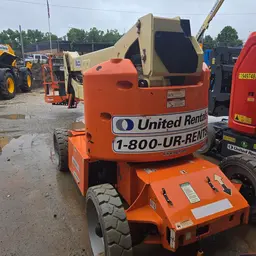 2017 JLG E450AJ Articulating Boom Lift