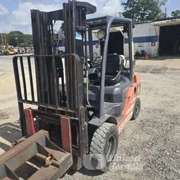 2020 Toyota 8FGU25 Warehouse Forklift