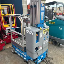 2018 Genie GR-20 Self-Propelled One-Person Lift