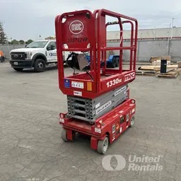 2018 MEC 1330SE Scissor Lift