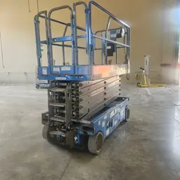 2017 Genie GS-4047 Scissor Lift