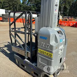 2019 JLG 20MVL Self-Propelled One-Person Lift