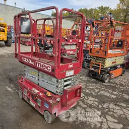 2018 MEC 1330SE Scissor Lift