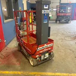2018 Skyjack SJ12 Self-Propelled One-Person Lift