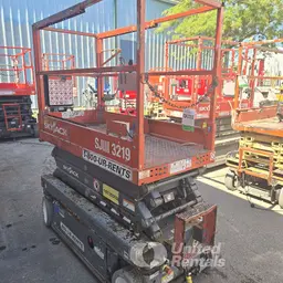 2018 Skyjack SJIII3219 Scissor Lift