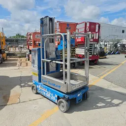 2019 Genie GR-20 Self-Propelled One-Person Lift