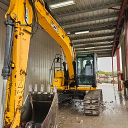 2019 JCB JS145 LC Excavator