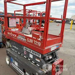 2018 Skyjack SJIII3219 Scissor Lift