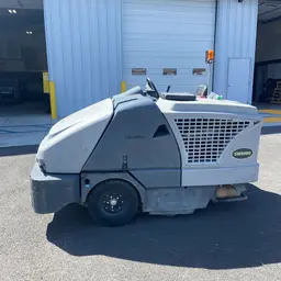 2017 Clarke SW8000 Sweeper