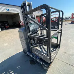2017 JLG 20MVL Self-Propelled One-Person Lift