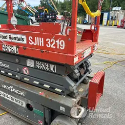 2018 Skyjack SJIII3219 Scissor Lift