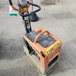2024 Multiquip MVH208GH Vibratory Plate Compactor