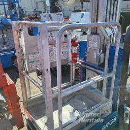 2018 Genie GR-20 Self-Propelled One-Person Lift