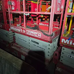 2019 MEC MICRO 19 Scissor Lift