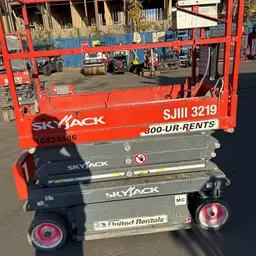 2018 Skyjack SJIII3219 Scissor Lift