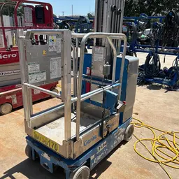 2018 Genie GR-20 Self-Propelled One-Person Lift