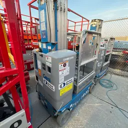 2019 Genie GR-20 Self-Propelled One-Person Lift