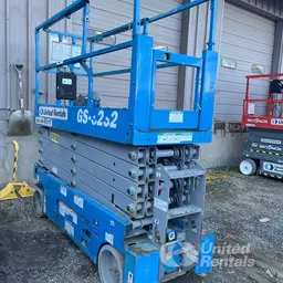 2018 Genie GS-3232 Scissor Lift