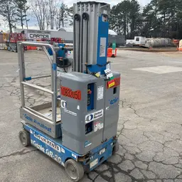 2018 Genie GR-20 Self-Propelled One-Person Lift