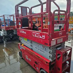 2017 MEC 1930SE Scissor Lift