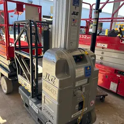 2019 Genie GR-20 Self-Propelled One-Person Lift