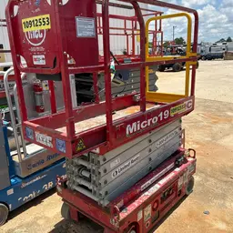 2019 MEC MICRO 19 Scissor Lift