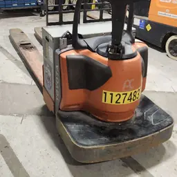 2021 Toyota 8HBE30 Jack